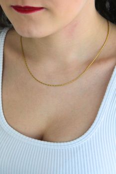 Złoty łańcuszek damski Linka 585 – klasyka w błyszczącym wydaniu 6448 (7).jpg